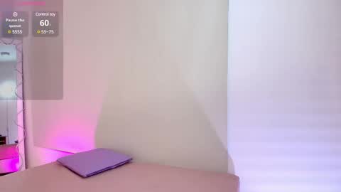 BRENDDA  online show from February 13, 2025, 6:52 am