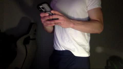 Snapshot of brentbow4 chatting on February 11, 2026, 1:54 am Brent Bowers online show from February 11, 2026, 1:54 am