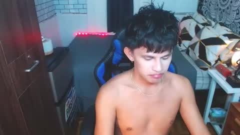 brentmanrock69 online show from December 29, 2024, 1:17 pm