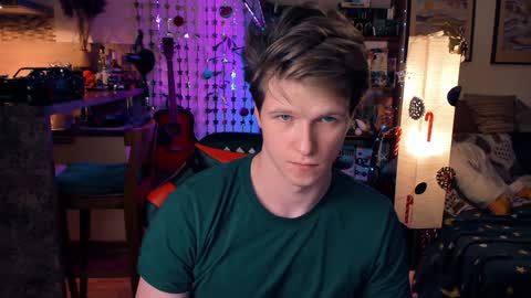 brestonsweet online show from December 15, 2024, 10:26 pm