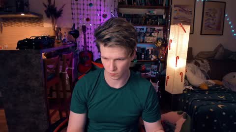 brestonsweet online show from December 18, 2024, 8:25 pm