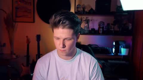 brestonsweet online show from March 4, 2025, 7:43 pm