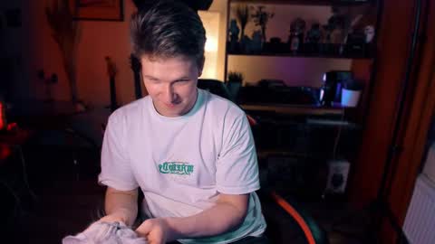 brestonsweet online show from March 5, 2025, 7:27 pm
