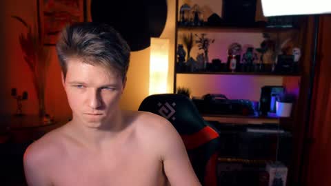 brestonsweet online show from March 10, 2025, 11:49 pm