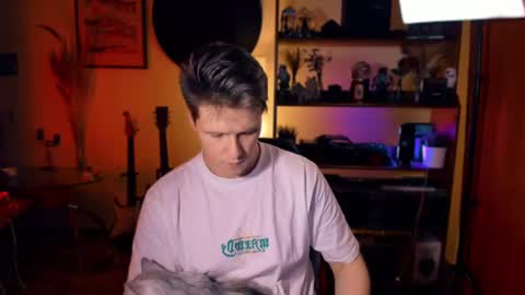 brestonsweet online show from March 11, 2025, 11:26 pm