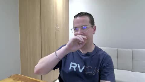 Brett online show from September 8, 2025, 3:55 pm