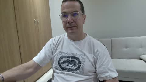 Brett online show from April 5, 2026, 6:27 pm