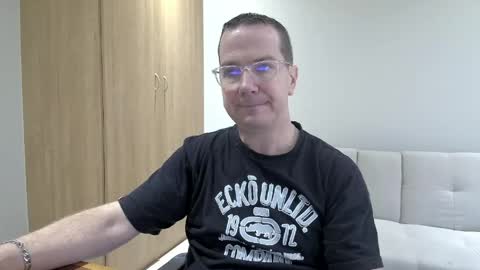 Brett online show from April 25, 2026, 11:02 am