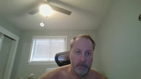 hey online show from March 27, 2026, 1:55 pm