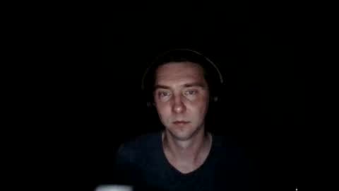 Snapshot of brhr chatting on April 24, 2026, 6:21 pm brhr online show from April 24, 2026, 6:21 pm