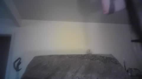 Snapshot of bri20fu chatting on July 4, 2026, 5:52 pm raining down on me online show from July 4, 2026, 5:52 pm