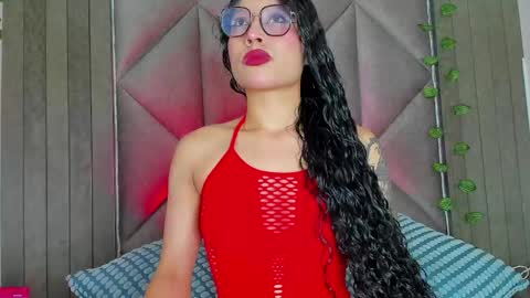 B R I A  online show from May 9, 2026, 2:50 am