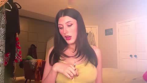 Snapshot of briadominick chatting on January 13, 2026, 5:24 am Brianna3 online show from January 13, 2026, 5:24 am