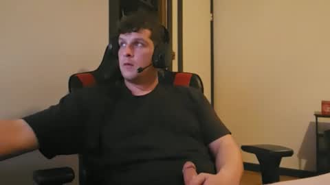 brian7891012 online show from February 20, 2026, 6:41 pm