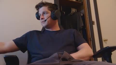 brian7891012 online show from March 19, 2026, 7:45 am