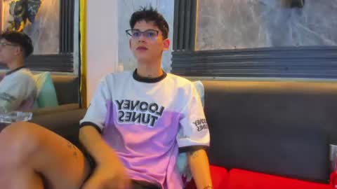 brian_hotof1 online show from June 28, 2026, 11:38 am