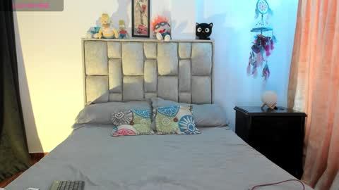     online show from November 13, 2025, 6:29 pm