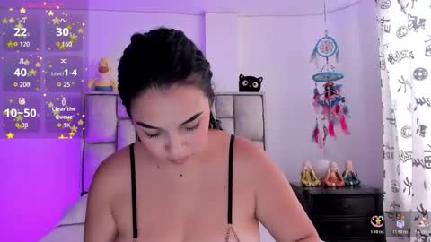     online show from November 25, 2025, 6:08 pm