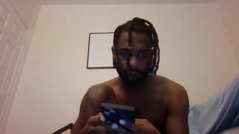 brianforev05 online show from December 8, 2024, 12:41 pm