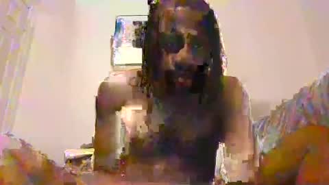 brianforev05 online show from March 4, 2025, 11:00 pm