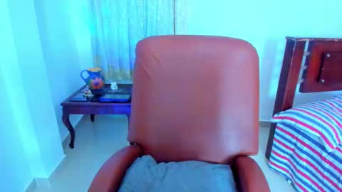 Brianna garnerr online show from December 19, 2025, 3:57 am