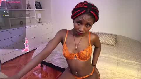 brianna_styles online show from July 13, 2026, 2:09 pm