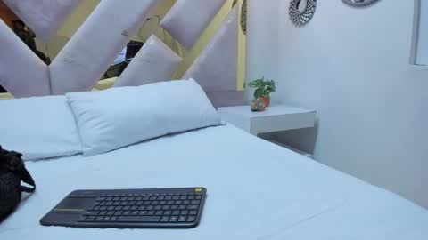 Brianna  online show from October 5, 2025, 11:41 am