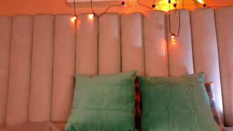 brianna online show from September 15, 2025, 11:43 am