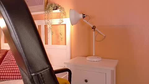 brianna online show from October 11, 2025, 11:42 am