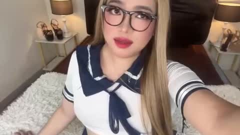 Briannarose online show from October 25, 2025, 12:51 am