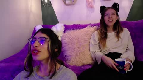 Snapshot of briarandblair chatting on January 9, 2025, 1:45 pm briarandblair online show from January 9, 2025, 1:45 pm