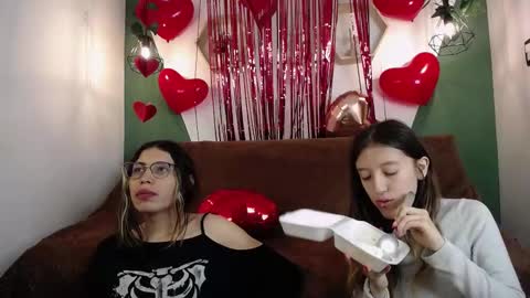 Snapshot of briarandblair chatting on February 17, 2025, 2:15 pm briarandblair online show from February 17, 2025, 2:15 pm