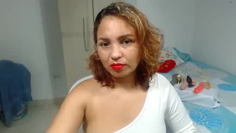 brida_angela29 online show from April 28, 2026, 11:48 am