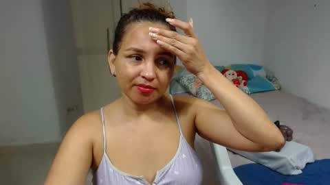 brida_angela29 online show from May 12, 2026, 1:52 pm