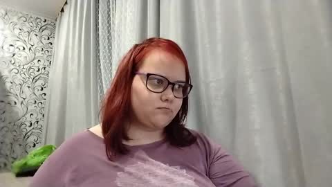 Snapshot of bridget_julianne chatting on December 5, 2024, 8:44 pm Bridget Julianne online show from December 5, 2024, 8:44 pm