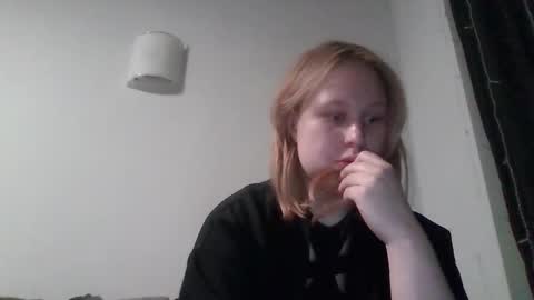 bridget_kiss online show from March 4, 2026, 10:27 pm