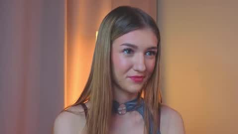 Mary online show from September 8, 2025, 8:19 pm