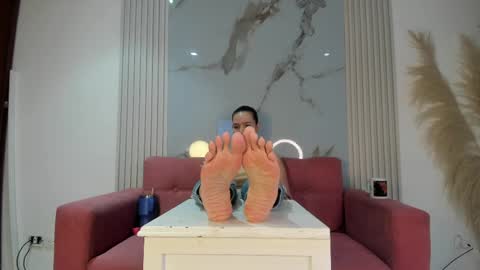    online show from May 9, 2026, 11:37 am