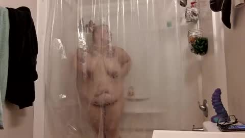 Snapshot of briebaby88 chatting on October 3, 2025, 1:24 am Leela Marie xo online show from October 3, 2025, 1:24 am