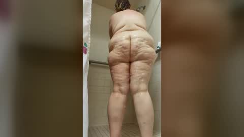 Snapshot of briebaby88 chatting on June 19, 2026, 3:55 am Leela Marie xo online show from June 19, 2026, 3:55 am