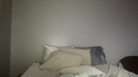 hi im bri online show from September 26, 2025, 2:48 am