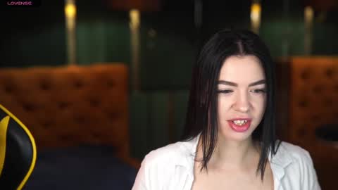 Diamonds Girls online show from March 8, 2025, 8:11 am