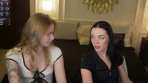 Snapshot of bright_diamonds_054 chatting on June 19, 2026, 9:24 am Diamonds Girls online show from June 19, 2026, 9:24 am