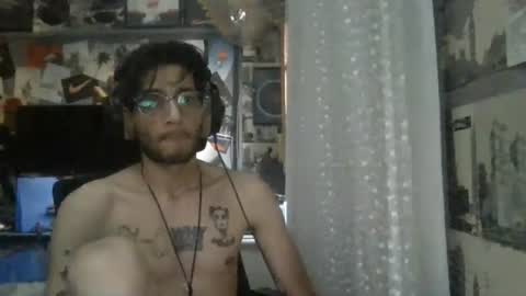 brighteyes3137 online show from May 22, 2026, 4:12 pm