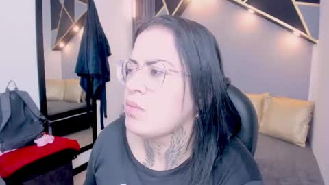 BRIGITTE online show from June 16, 2026, 1:52 am