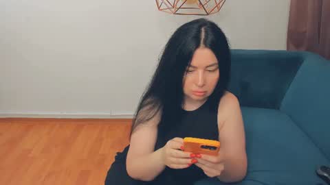 brilliantegirl_ online show from June 28, 2026, 7:14 am