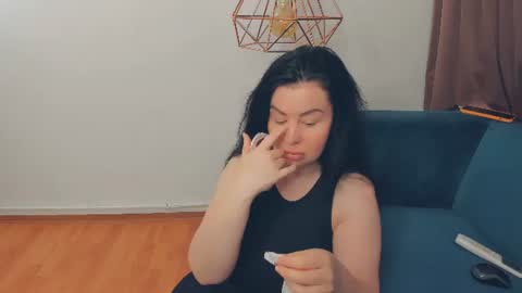 brilliantegirl_ online show from July 7, 2026, 6:47 am