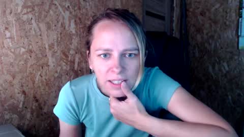 brilliantly online show from September 17, 2025, 7:32 am