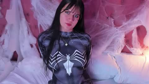 Snapshot of brilovers chatting on October 19, 2025, 1:17 am Briana69 online show from October 19, 2025, 1:17 am