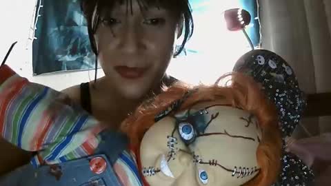 Brina Moon online show from October 29, 2025, 4:48 am